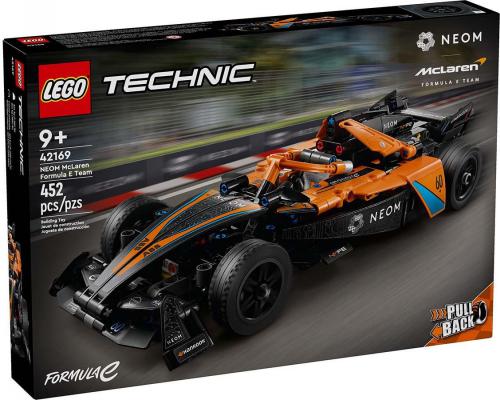 Technic NEOM McLaren Formula E racewagen